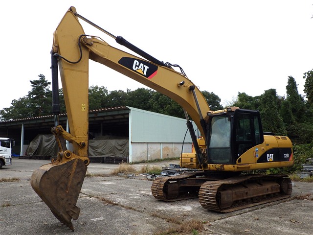 CATERPILLAR 320D 2012