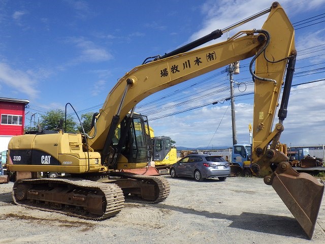 CATERPILLAR 320D 2007