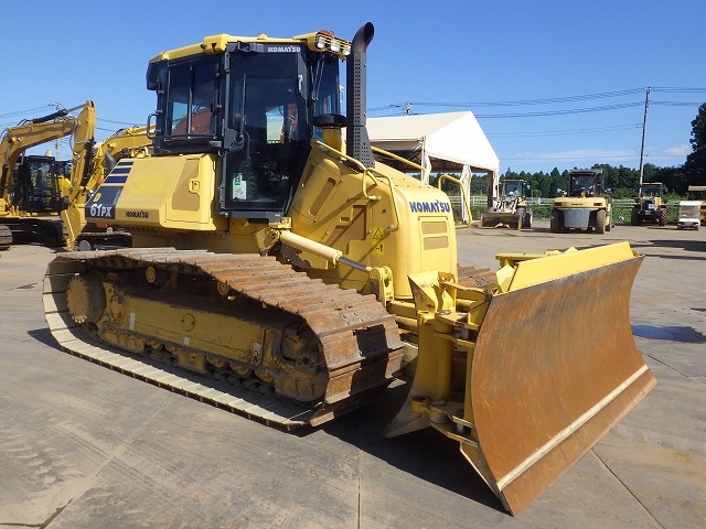 KOMATSU D61PX-23 2017